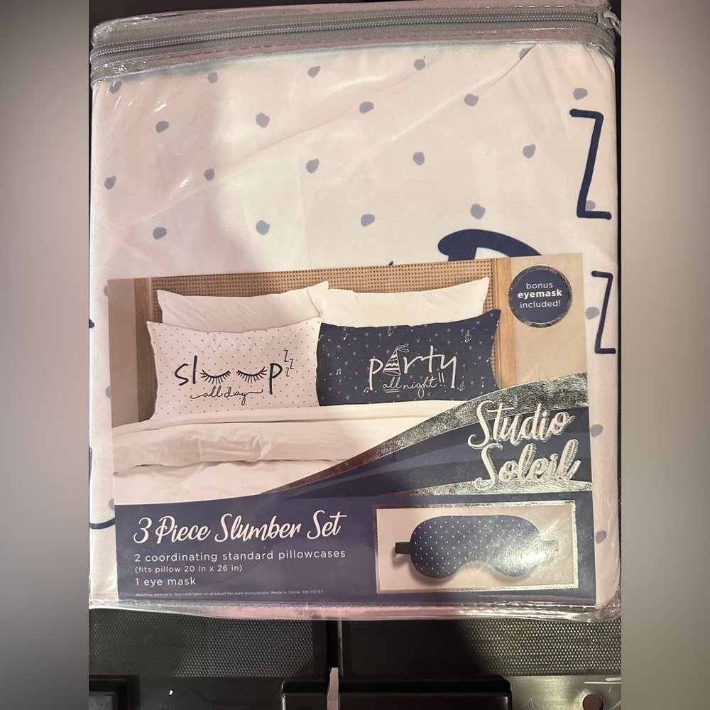 Sleep All Day & Party All Night!!! White and Blue 3 Piece Slumber Set